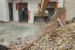 房屋左边被挖了对风水有影响吗 青龙位被挖还有救吗