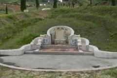 做梦梦见坟墓好不好 梦见自己修建坟墓是什么意思