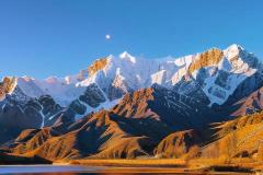 3两3钱女命大富大贵 如何结合整体八字分析命格