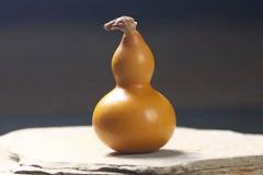 葫芦挂在家里什么位置好 哪些属相不适合挂葫芦