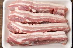 女人梦见大块生猪肉 孕初期梦见一大块猪肉