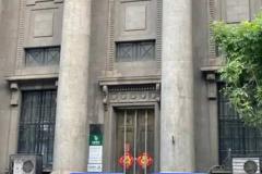 门前三根柱子风水好不好 怎么避开风水禁忌