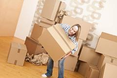 梦见搬家搬很多东西 已婚女人梦到搬家预示着什么